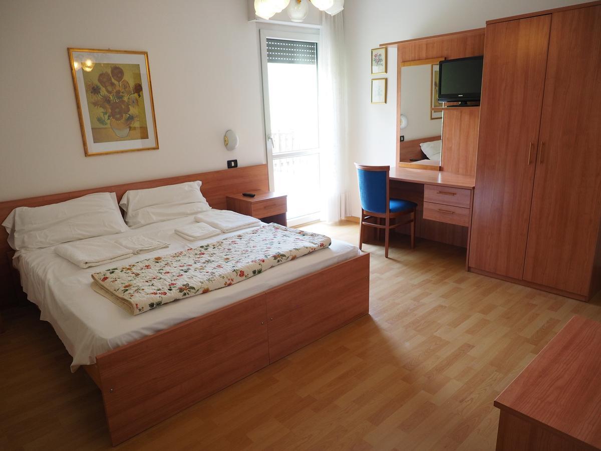 Albergo Alla Stazione Roncegno Екстериор снимка